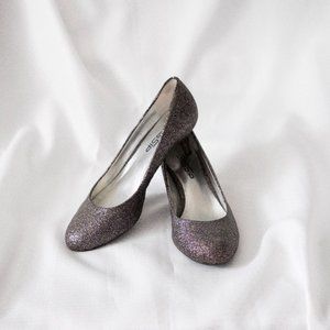 Purple sparkly pumps